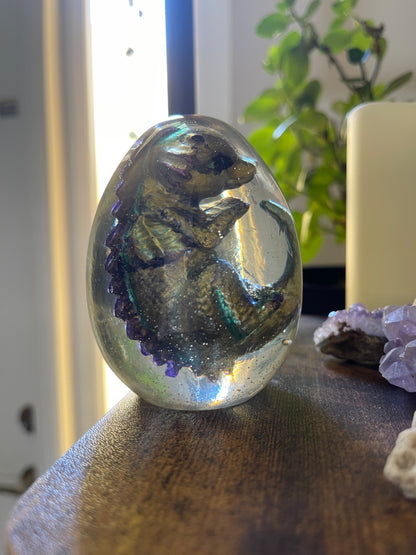 Handmade Resin Dragon Egg – One of a Kind ‘Snapspark’