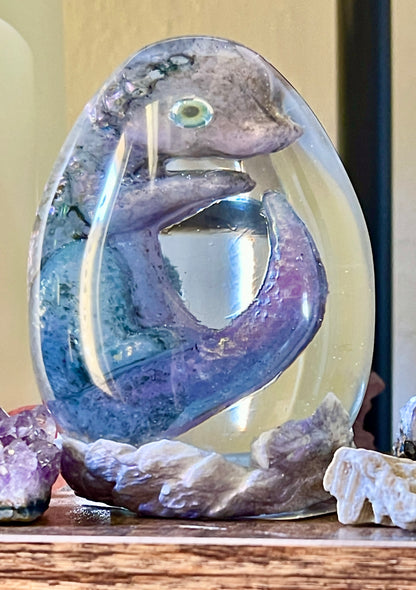 Jormlet Legendary Dragon Egg with Lighted Base