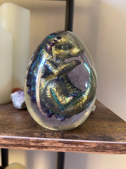 Handmade Resin Dragon Egg – One of a Kind ‘Snapspark’